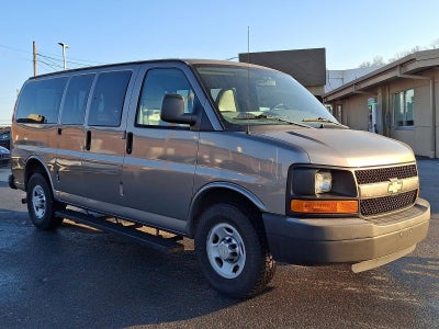 2011 Chevrolet Express Passenger 1LS