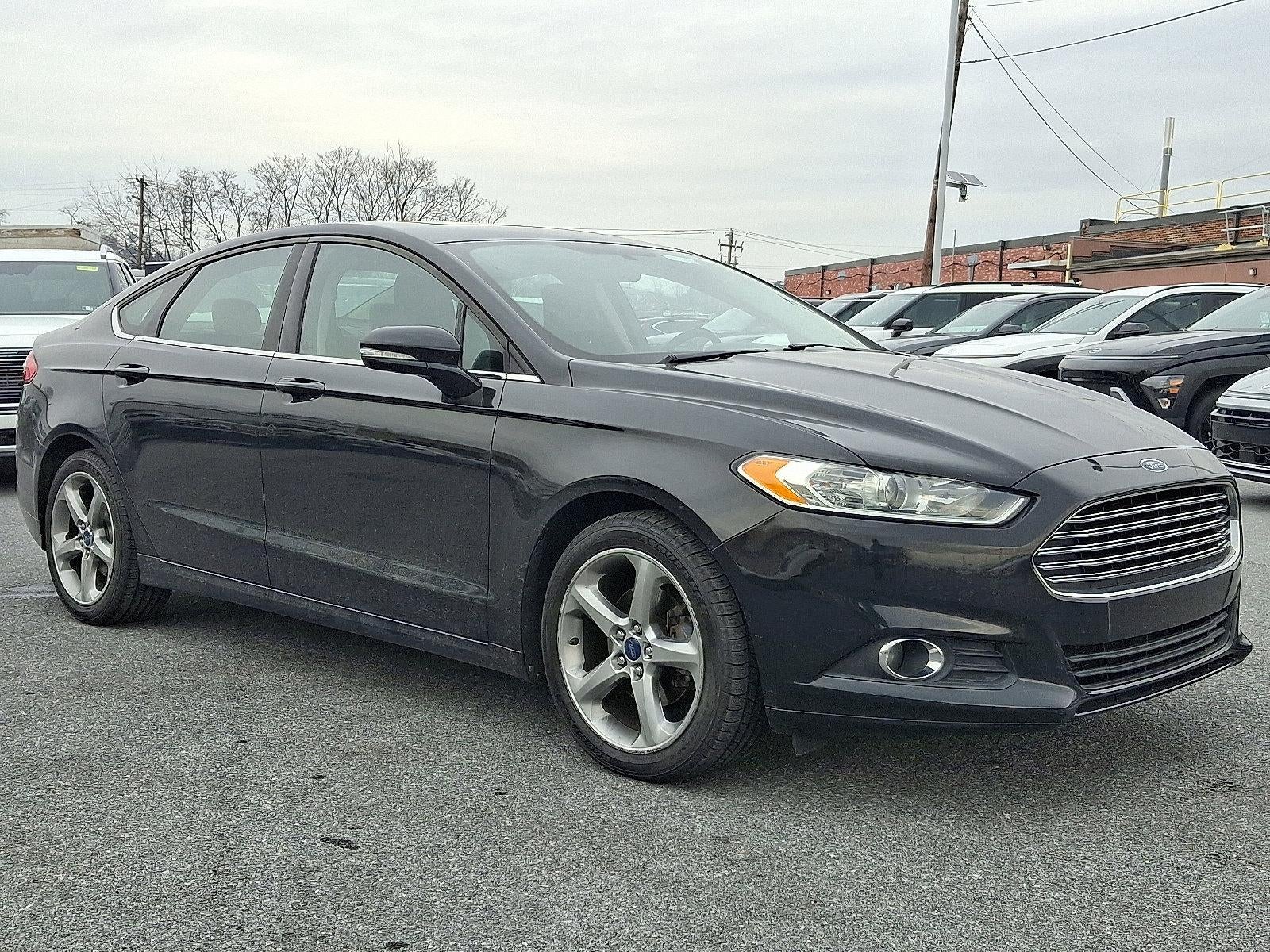 2014 Ford Fusion SE