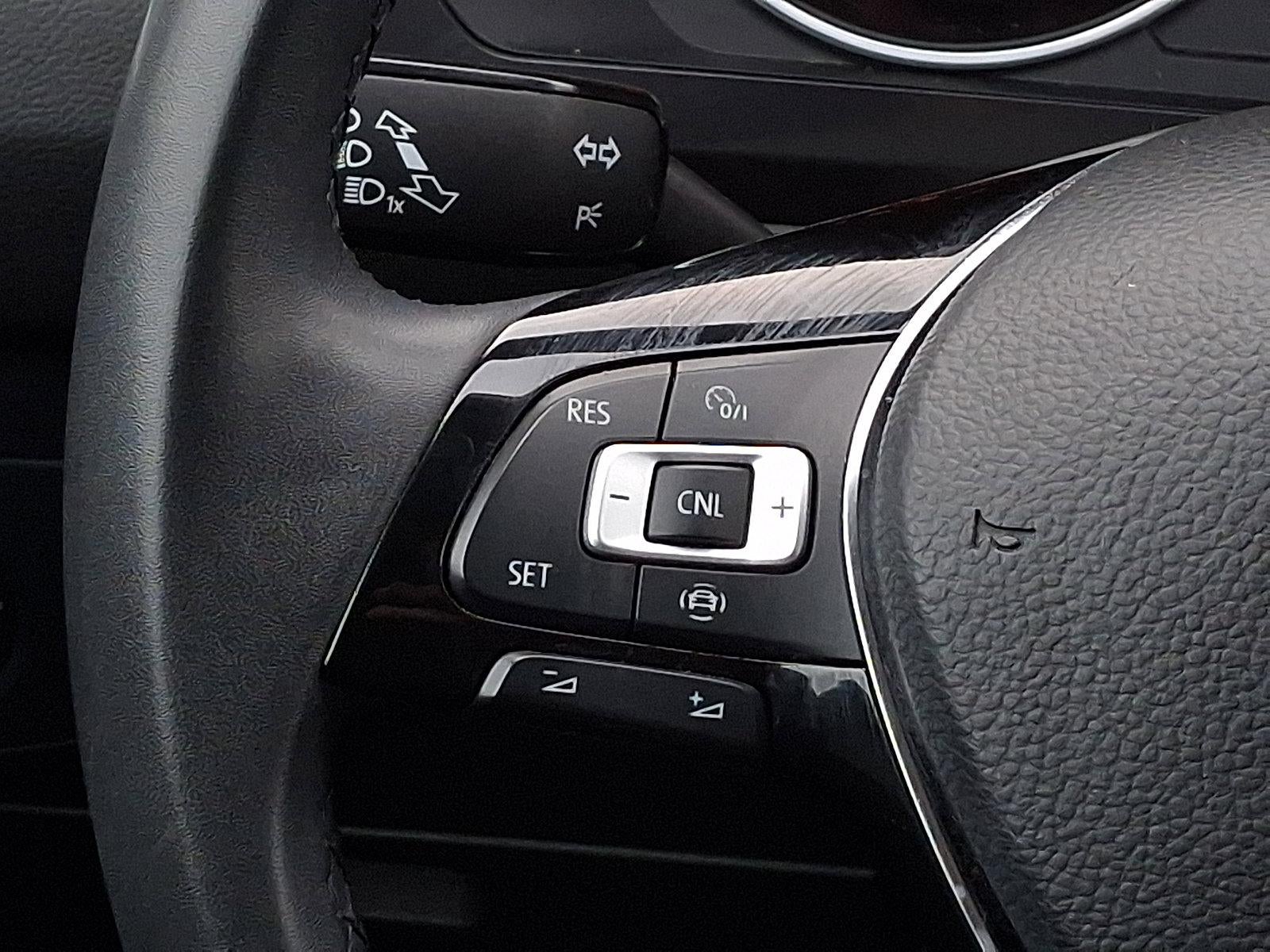 2020 Volkswagen Tiguan SE