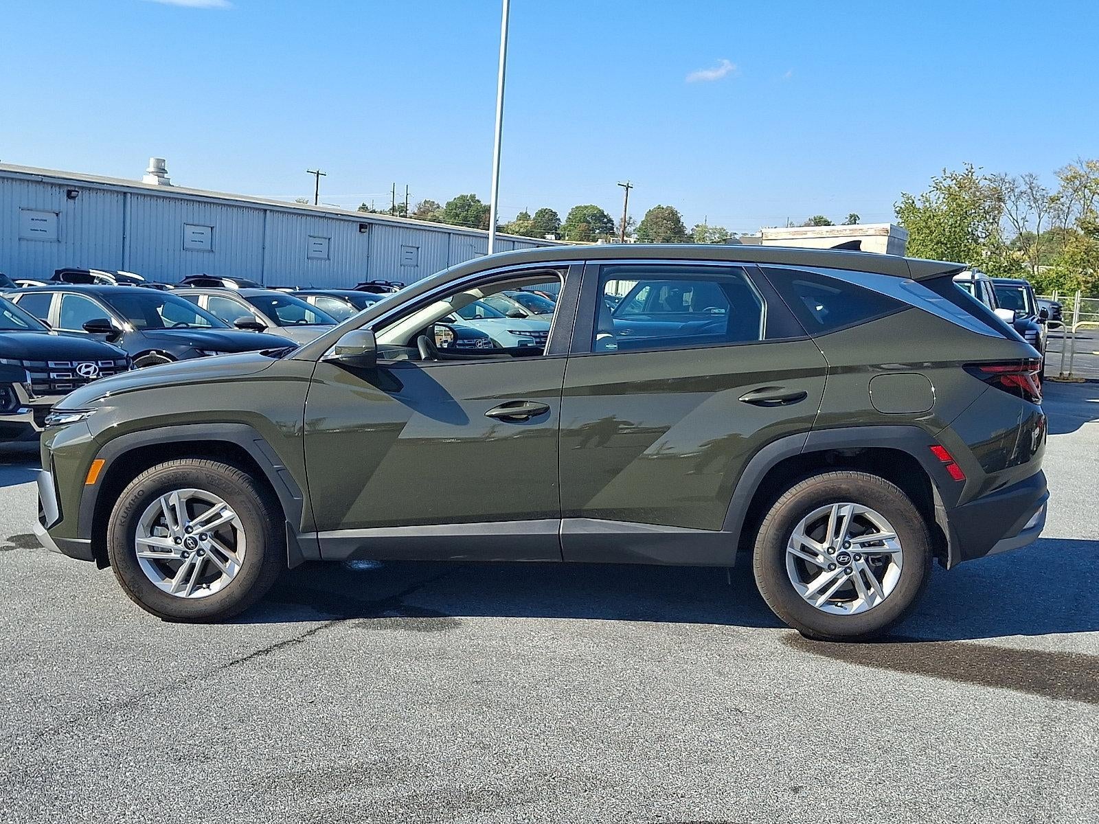 2025 Hyundai TUCSON SE