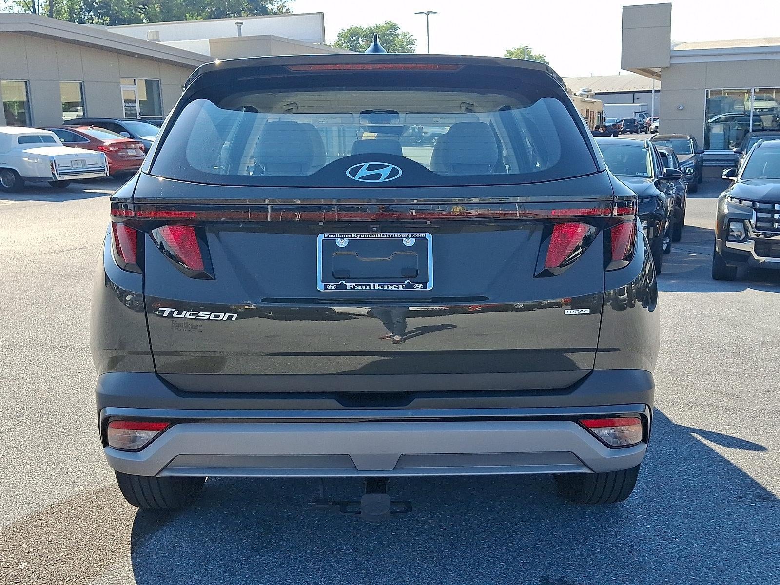 2025 Hyundai TUCSON SE