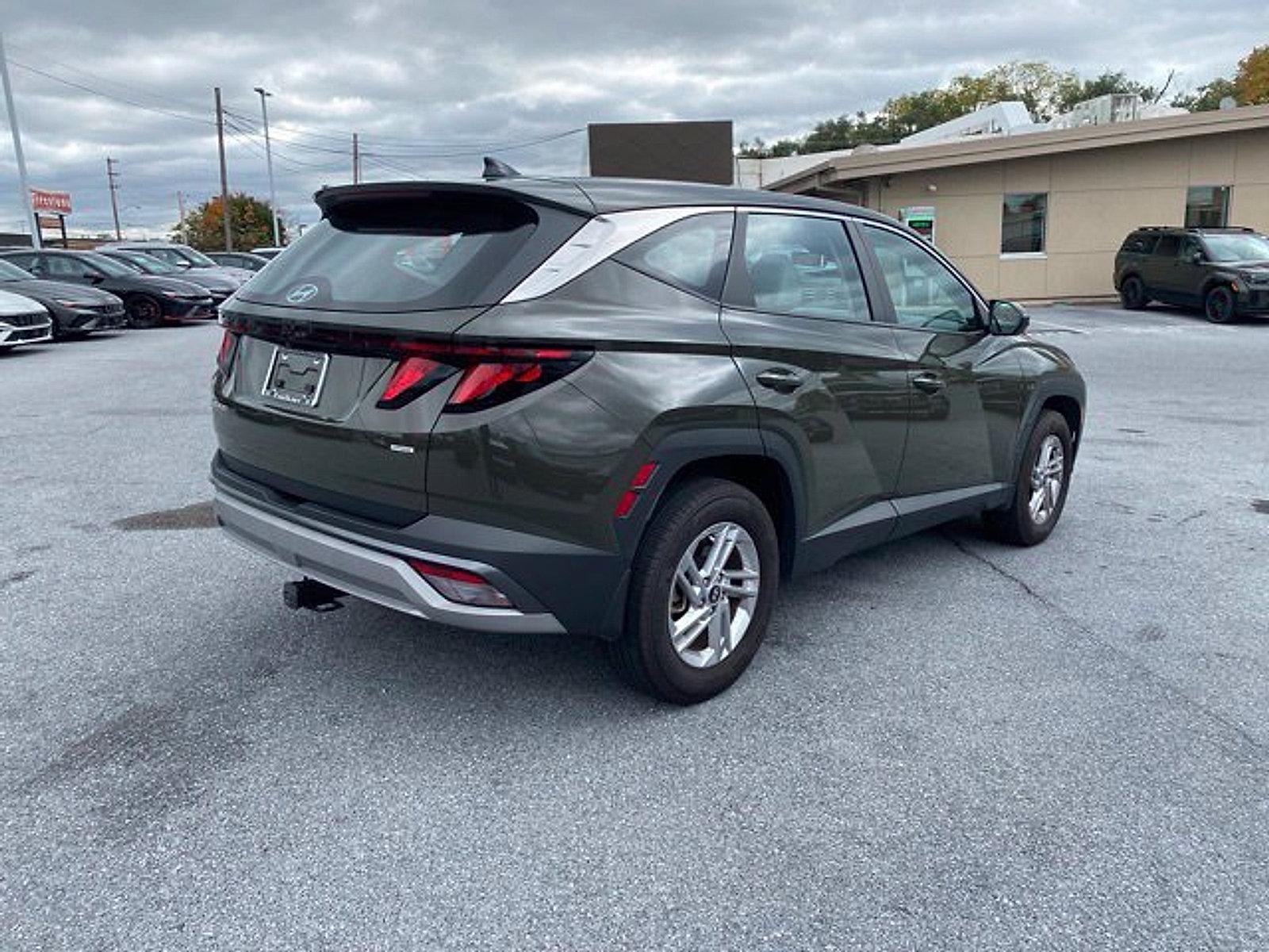 2025 Hyundai TUCSON SE