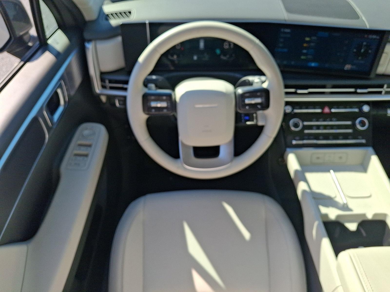 2025 Hyundai SANTA FE SE