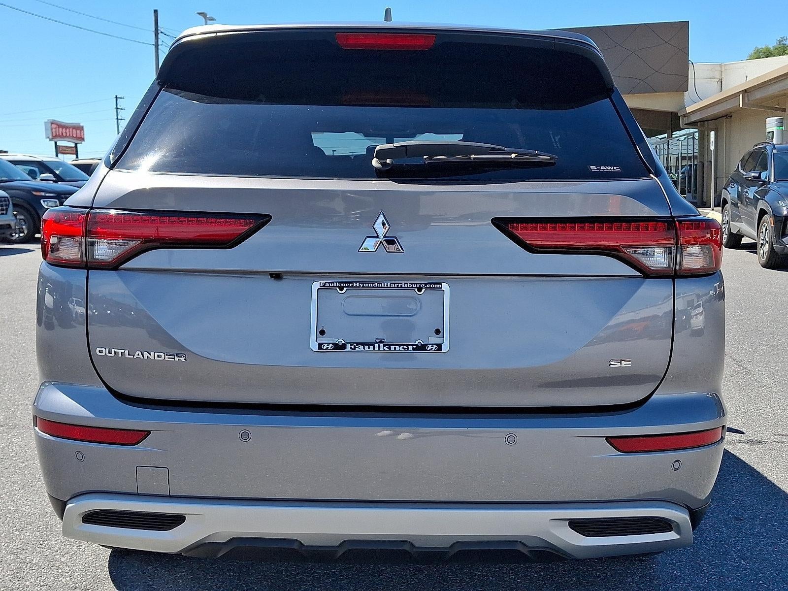 2024 Mitsubishi Outlander SE