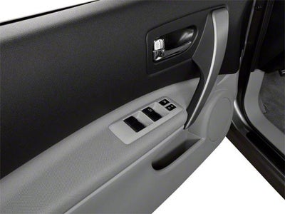 2011 Nissan Rogue SV