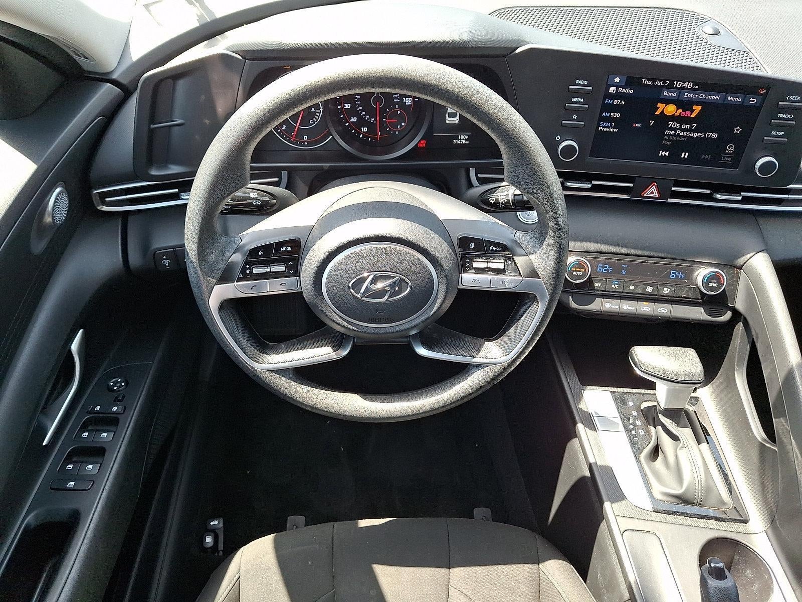 2023 Hyundai ELANTRA SEL