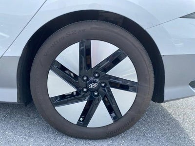 2024 Hyundai IONIQ 6 SE