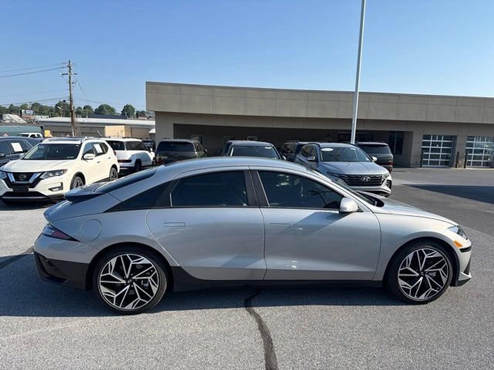 2024 Hyundai IONIQ 6 SEL