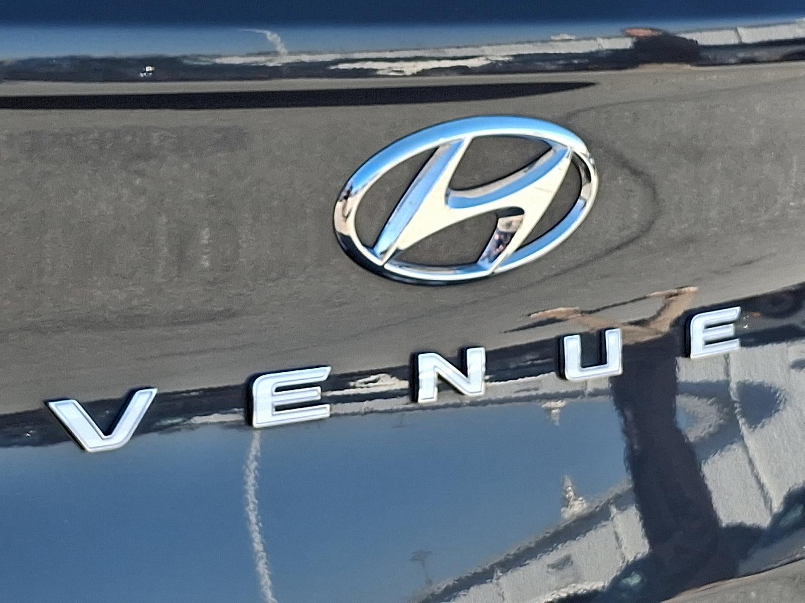 2023 Hyundai VENUE SEL