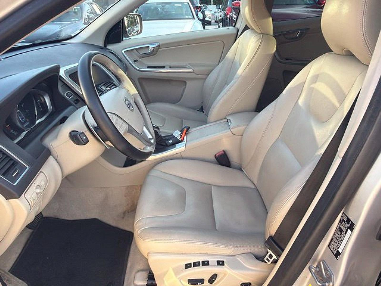 2015 Volvo XC60 T6